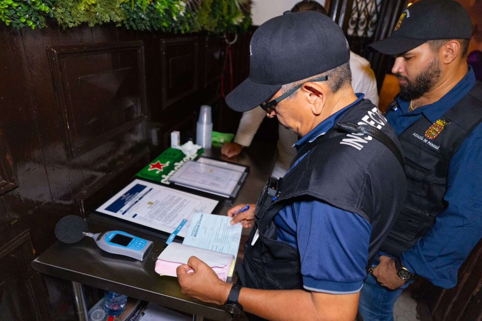 Operativo de inspección municipal detecta irregularidades en comercios