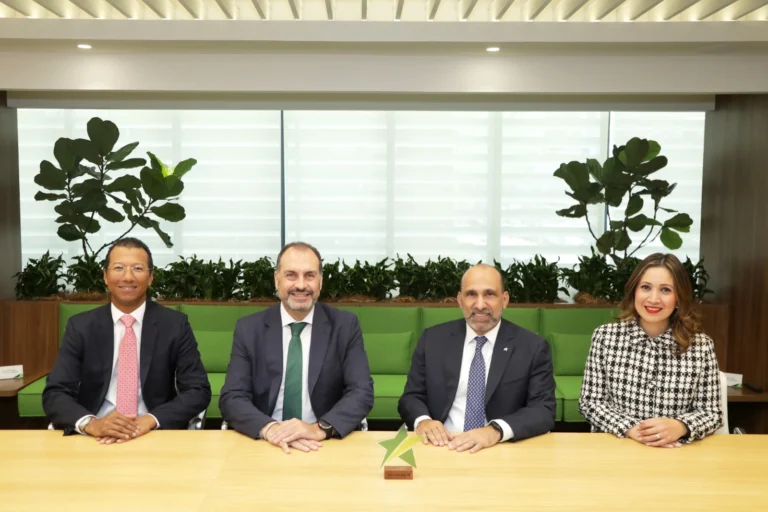 Panameños podrán ahorrar más en seguros y salud con nueva tarjeta Mastercard MAPFRE