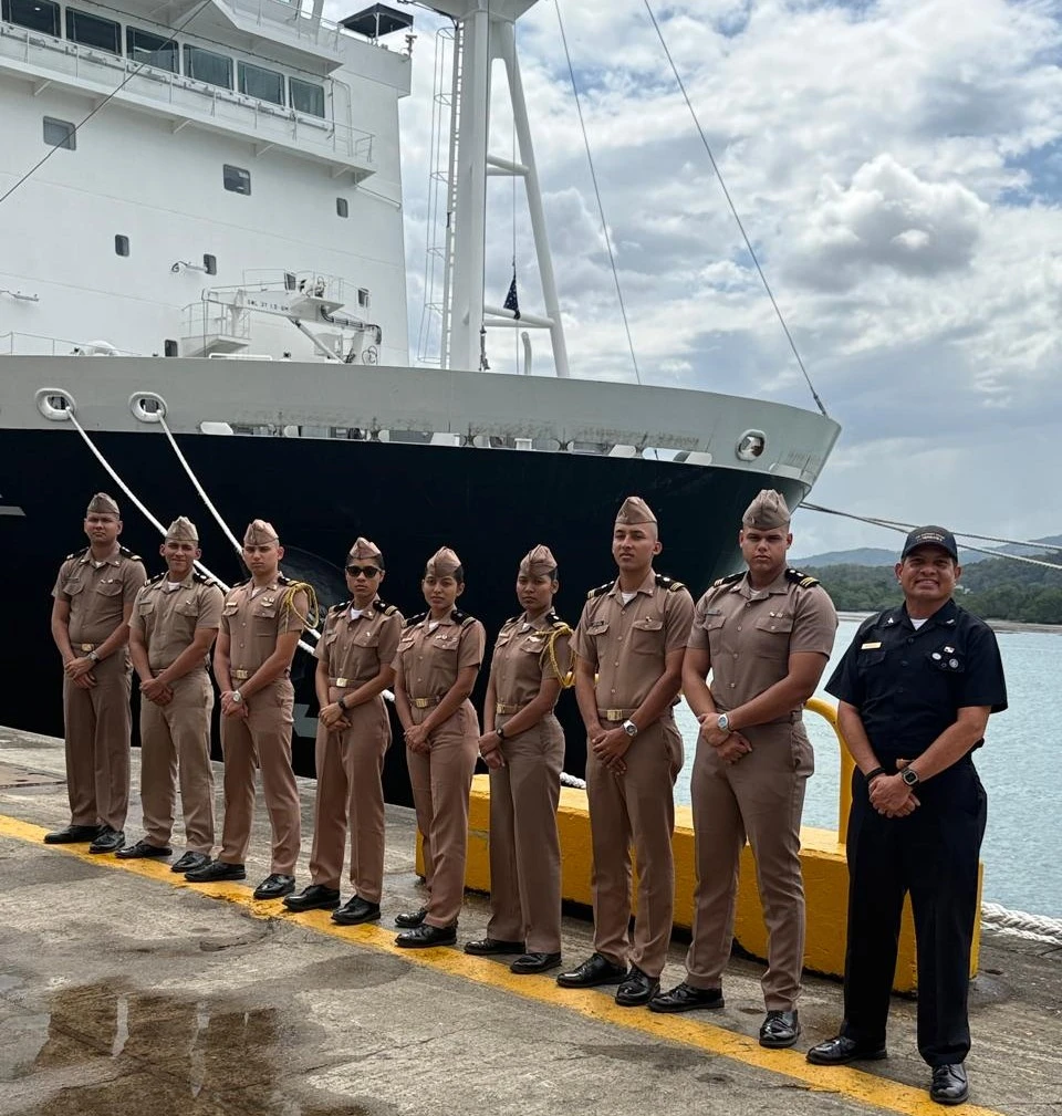 UMIP recibió al Buque Escuela TS Patriot II en Panamá
