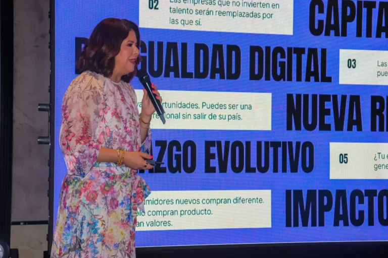 Analizan tendencias económicas globales y el rol de las mujeres en encuentro “Inside CAF”