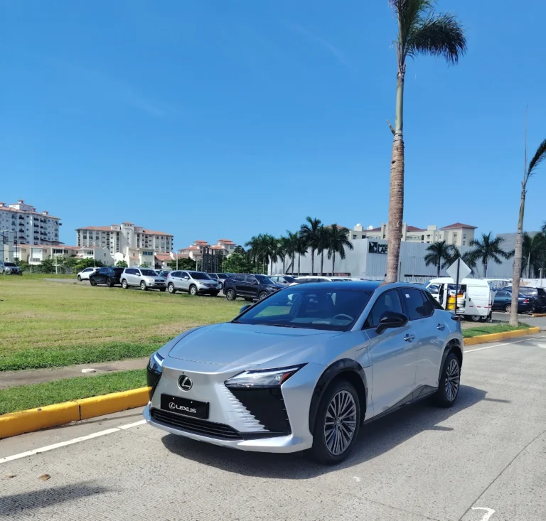 Lexus Panamá lanza el nuevo Lexus RZ, su primer SUV 100% eléctrico en el país