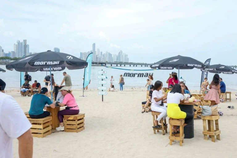 Mormaii llevó su espíritu deportivo a La Playita de Las Garzas